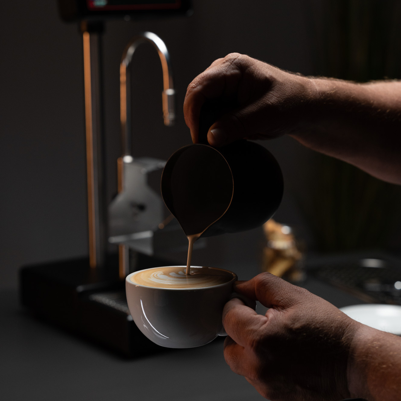 LAF Bar PRO - profesionální šlehač mléka | Lázeňská káva